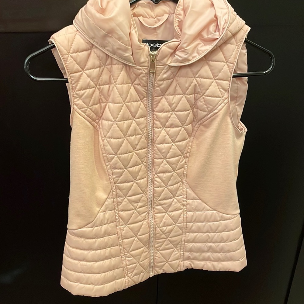 bebe light weight athleisure vest pink